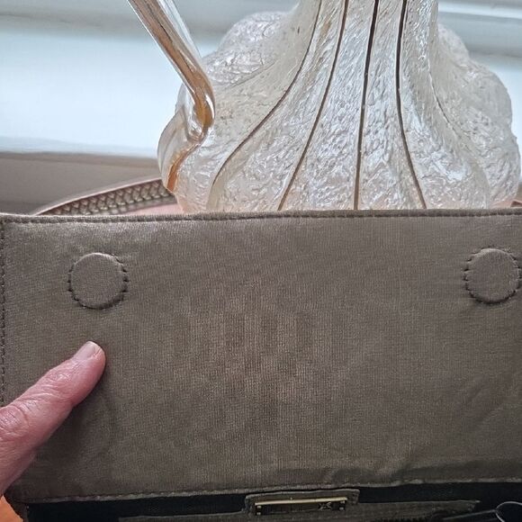 NWT Nicole Miller Wallet with  Embellishments - Picture 8 of 12